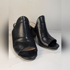 Jessica Simpson Genuine Leather Black Peep Toe Mules